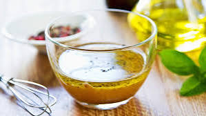 Vinaigrette miel et oignons rouge